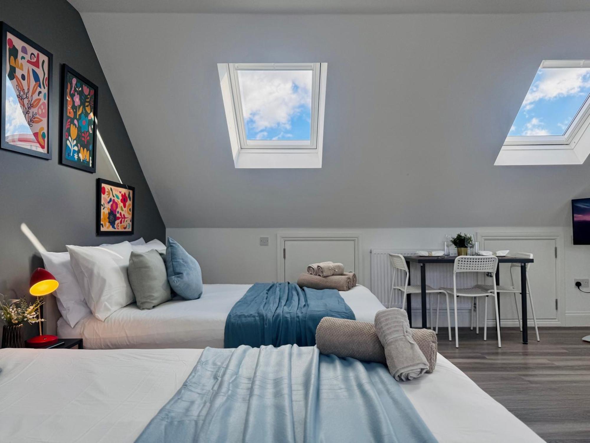 Bright Studio Loft 30Min To Central Лондон Екстер'єр фото